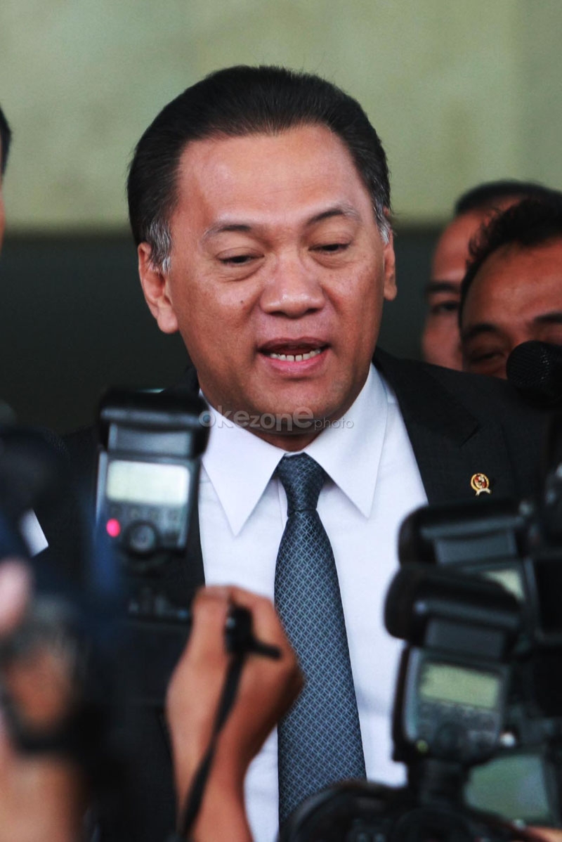 Menteri Keuangan Agus Martowardojo memberikan keterangan usai menjadi saksi dalam kasus suap di Kementerian Tenaga Kerja - 20286_large