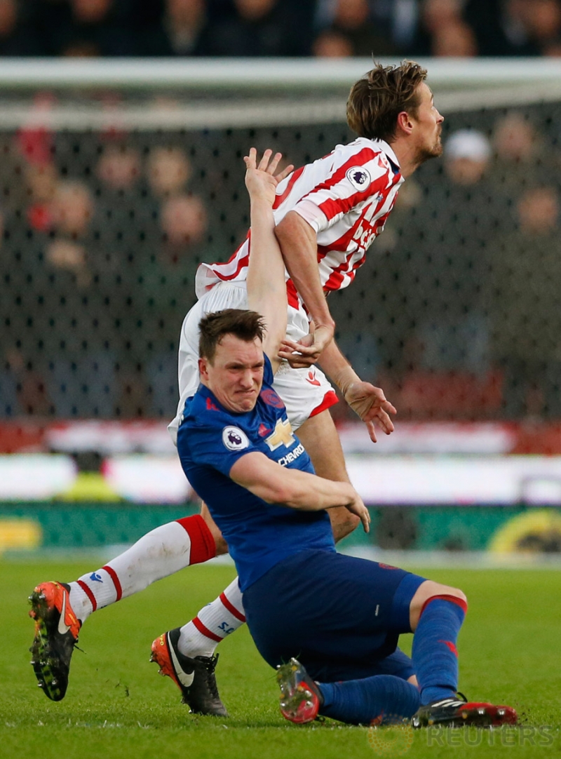 Gol Rooney Di Menit Injury Time Selamatkan MU Dari Kekalahan 6