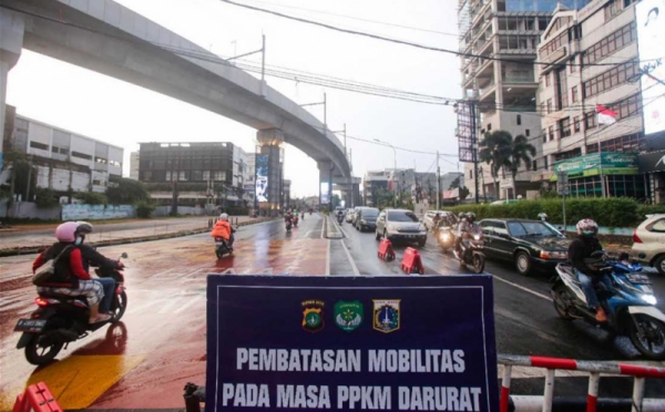 Ppkm Darurat Diperpanjang Hingga Juli Foto Okezone Foto