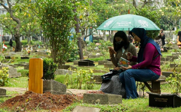 Tradisi Ziarah Makam Datangnya Bulan Suci Ramadhan 0 Foto Okezone Muslim