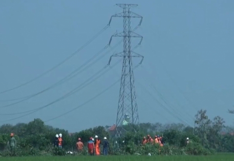 Menara Sutet Roboh Aliran Listrik Paciran Dan Bojonegoro Terganggu