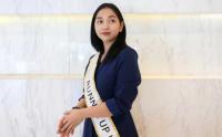 Potret Cantik Harini Sondakh Jadi Juri Audisi Miss Indonesia 2022