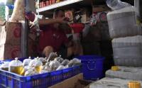 Harga Minyak Goreng Curah di Pasar Kebayoran Lama Mulai Turun