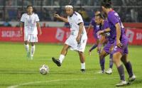 Aksi Ronaldinho saat Perkuat Rans Nusantara FC Melawan Persik Kediri