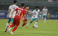 Babak Pertama Timnas Indonesia U-19 Masih Bermain Imbang Lawan Vietnam
