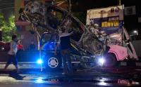 10 Unit Mobil Polisi Rusak Akibat Insiden di Stadion Kanjuruhan