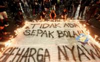 Suporter Persebaya Gelar Doa Bersama untuk Korban Kerusuhan Stadion Kanjuruhan Malang