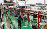 Diduga Selundupkan 600.000 Liter Minyak Solar, Kapal Tanker MT Zakira Diamankan Bea Cukai