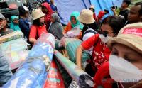 Korban Bencana Gempa Cianjur Dapat Bantuan Logistik
