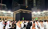 Umat Muslim di Makkah dan Madinah Merasakan Suhu Dingin Capai 22 Derajat Celcius