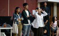 Melihat Latihan Morgan Oey Jelang Pertunjukan Teater Musikal Cek Toko Sebelah