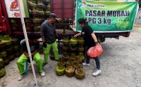 Pasar Murah Elpiji Bantu Warga Kurang Mampu di Palu Sulawesi Tengah