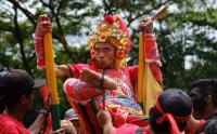 Ratusan Tatung Singkawang Gelar Ritual Cuci Jalan Jelang Cap Go Meh