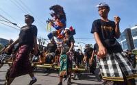 180 Ogoh-Ogoh Diarak Jelang Perayaan Nyepi di Lombok