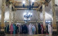 Pelaksanaan Sholat Tarawih Pertama di Masjid Gedhe Kauman Yogyakarta