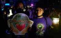 Peringatan Earth Hour 2023 di Kawasan Bisnis SCBD Jakarta