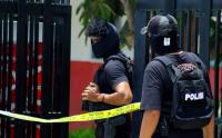 Personel Densus 88 Geledah Rumah Terduga Teroris JI di Sigi Sulawesi Tengah