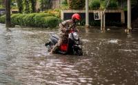 Hujan Deras Guyur Jakarta, Jalan HR Rasuna Terendam Banjir