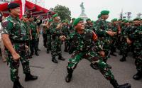 Panglima TNI Yudo Margono Lepas 850 Satgas Pamtas RI-Papua Nugini di Koarmada II Surabaya