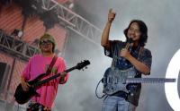 Penampilan Band Gigi Hibur Penonton Singaraja Fest di Bali