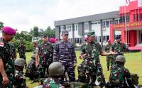 Pangkoarmada III Dampingi Asops Panglima TNI Cek Kesiapan Satgasmar Pam Pulau Terluar Wilayah Papua