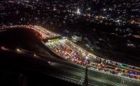 Foto udara Kemacetan Panjang di Ruas Tol Purbaleunyi