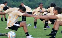 Pemusatan Latihan Timnas Putri Indonesia U-17 di Training Center Bali United