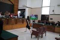 Nikita Mirzani Divonis 4 Tahun Penjara dalam Kasus Pemerasan Reza Gladys