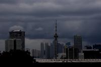 Awan Tebal Selimuti Jakarta, BMKG Peringatkan Potensi Cuaca Ekstrem