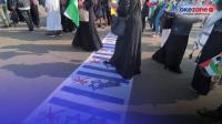 Usai Konvoi Damai, Peserta Aksi Bela Palestina Injak Bendera Israel