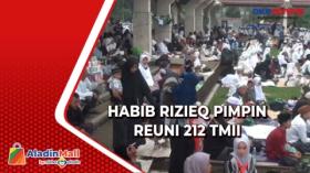 Habib Rizieq Salat Berjamaah dengan Massa 212 di Masjid At-Tin