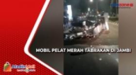 Mobil Pelat Merah Kecelakaan di Jambi, Saksi Lihat Bawa Penumpang Tanpa Busana