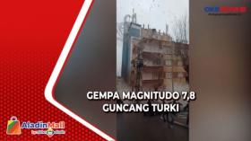 Video Amatir Rekam Detik-Detik Gedung Roboh akibat Gempa Turki Magnitudo 7,8