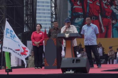 presiden-prabowo-hadiri-perayaan-may-day-2025-janjikan-satgas-phk-dan-reformasi-ketenagakerjaan