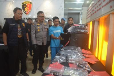 polda-jateng-bekuk-residivis-kasus-curat-dan-curas-pembobol-brankas-di-9-tkp