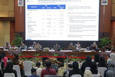 konferensi-pers-apbn-kita-pendapatan-negara-capai-rp8105-triliun