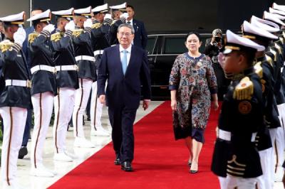 ketua-dpr-puan-maharani-terima-kunjungan-pm-tiongkok-di-kompleks-parlemen