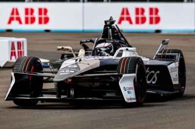 hasil-kualifikasi-formula-e-jakarta-2025-jake-dennis-pole-position