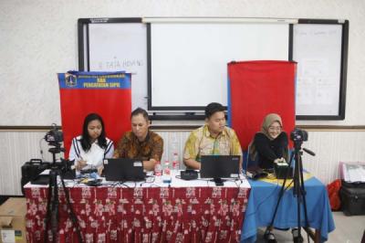 Disdukcapil DKI Gelar Jemput Bola Perekaman e-KTP bagi Pelajar SMKN 32 Jakarta