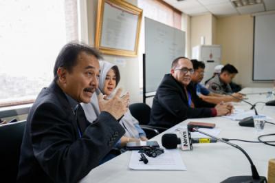 mediasi-buntu-sengketa-ijazah-jokowi-berlanjut-ke-sidang-ki-pusat