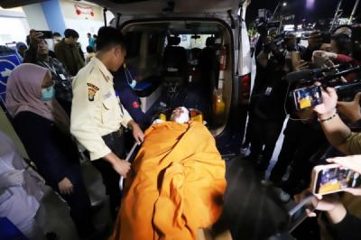 korban-ledakan-sman-72-jalani-perawatan-di-rs-islam-cempaka-putih