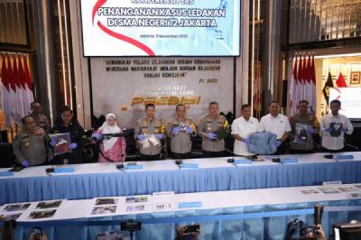 konferensi-pers-penanganan-kasus-ledakan-di-sma-negeri-72-jakarta