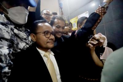 roy-suryo-diperiksa-9-jam-di-polda-metro-soal-dugaan-ijazah-palsu-jokowi