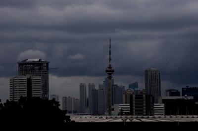 Awan Tebal Selimuti Jakarta, BMKG Peringatkan Potensi Cuaca Ekstrem