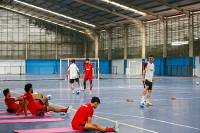 timnas-futsal-indonesia-mantapkan-serangan-jelang-sea-games-2025
