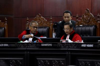 mahkamah-konstitusi-kabulkan-sebagian-uji-materi-uu-hak-cipta