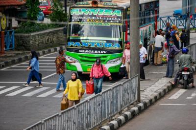 suasana-arus-balik-nataru-di-terminal-kampung-rambutan