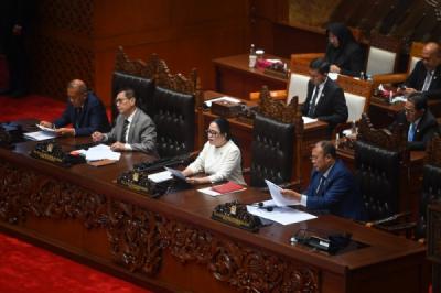 puan-maharani-pimpin-rapat-paripurna-perdana-dpr-tahun-2026