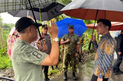 tinjau-tanah-bergerak-di-semarang-wapres-tegaskan-keselamatan-warga-prioritas