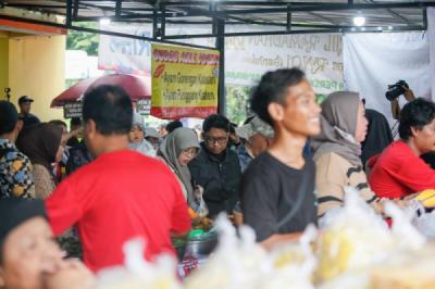 berburu-menu-berbuka-puasa-di-bazar-takjil-benhil